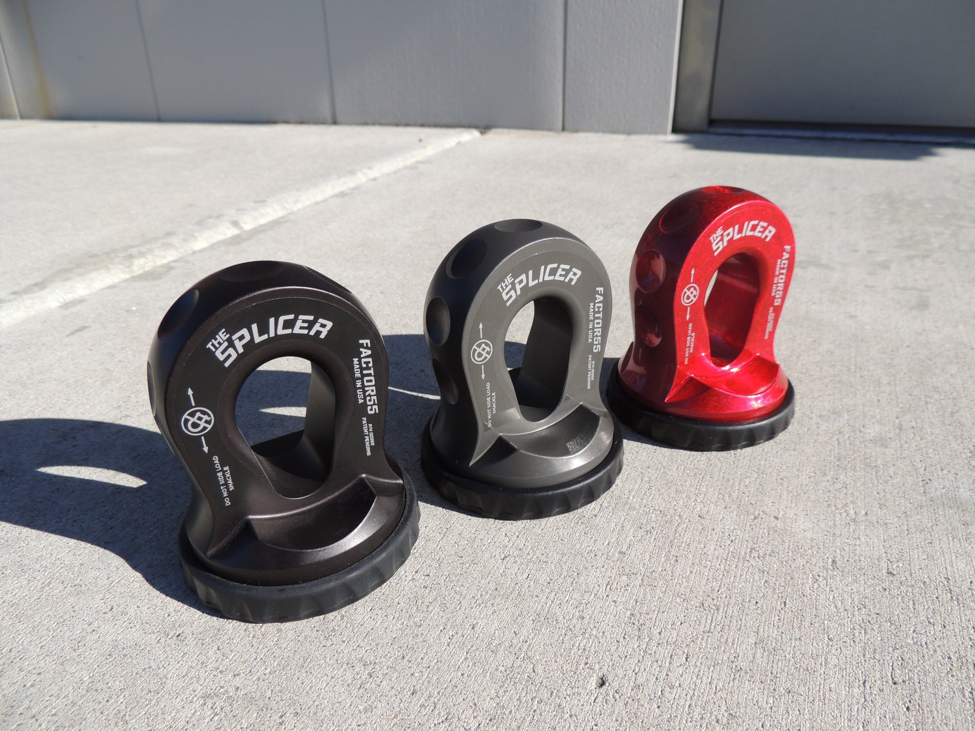 ~(1 lbs. 4X4X4)~ SPLICER 3/8-1/2 IN SYNTHETIC ROPE SPLICE-ON SHACKLE MOUNT  GRAY