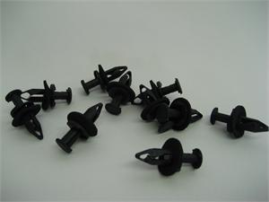 ~(0.1 lbs. 3X2X0)~ Wheel Well Liner Kit 10 Clips and 2 Panel Fasteners  2001-2007 Duramax